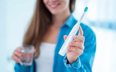 St. Cloud’s Guide: Choosing Your Perfect Toothbrush – Manual or Electric?